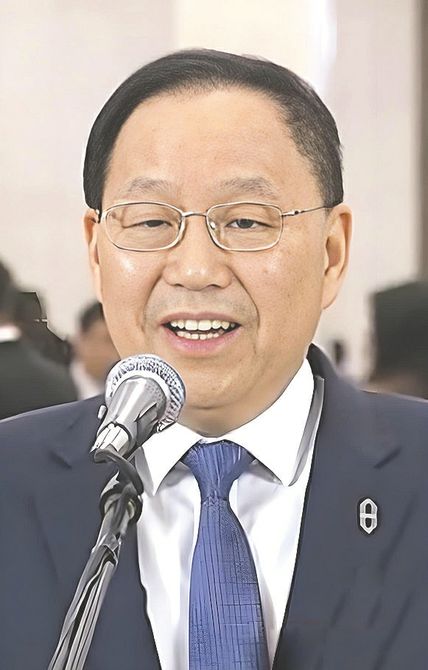 全国政协常委、赛力斯集团董事长张兴海：新能源汽车产业要持续技术创新，走向国际化